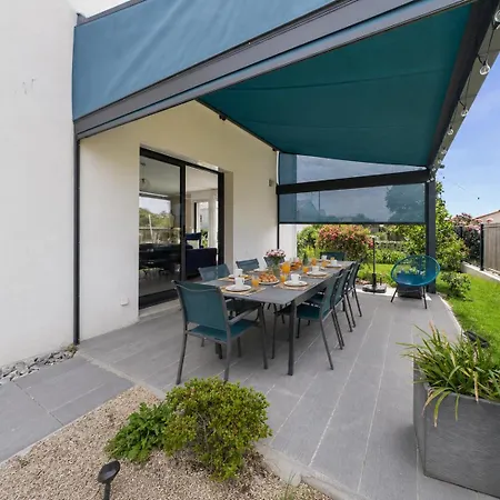 Maison Au Calme Pour 8 Avec Jardin Feriehus Saint-Michel-Chef-Chef