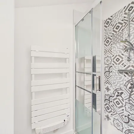 Maison Au Calme Pour 8 Avec Jardin *